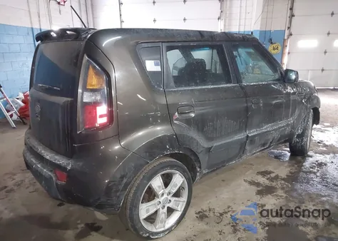 2010 Kia Soul ! из США, поврежденный, VIN KNDJT2A27A7171358